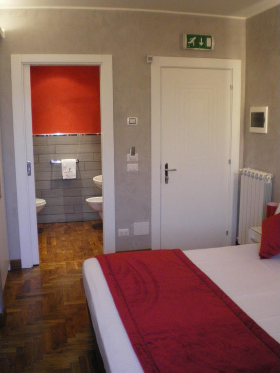 Gente Di Notte Hotel Frascati Exterior photo