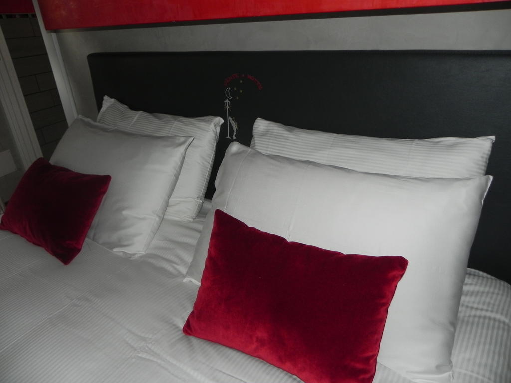 Gente Di Notte Hotel Frascati Room photo