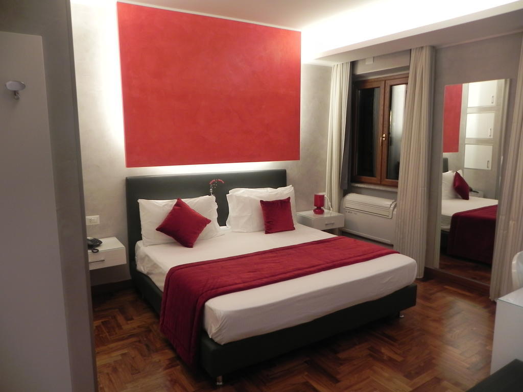 Gente Di Notte Hotel Frascati Room photo