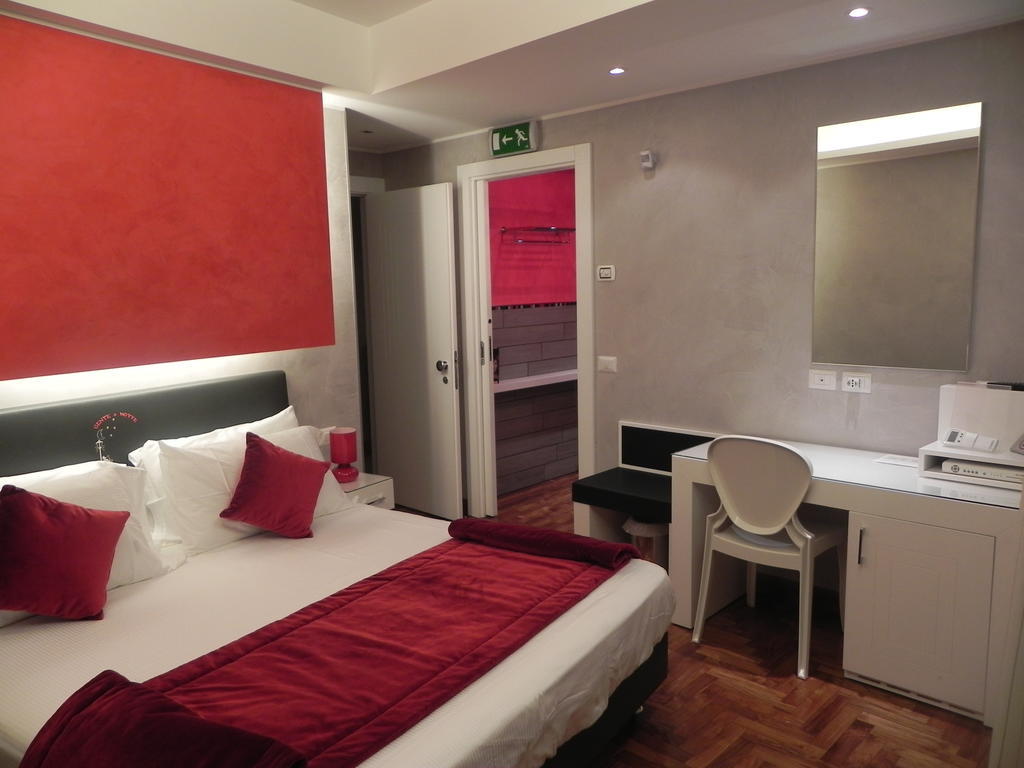 Gente Di Notte Hotel Frascati Exterior photo